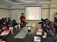 咸阳伟德betvlctor官方版集团组织开展女性知识讲堂活动